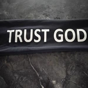 Meet your Posher, Gregory